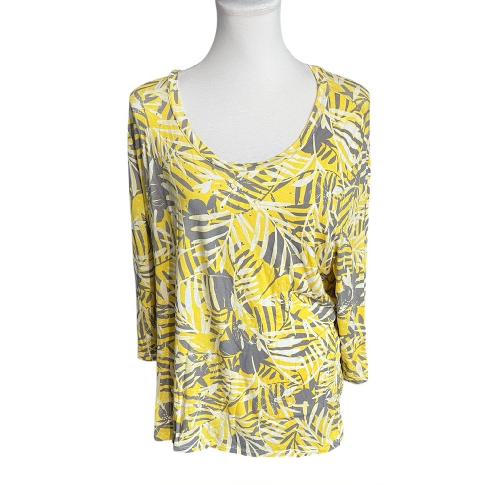 Palm Grove Knit Blouse Top Plus Size 1X Yellow Gray Leaf Print Studs 3/4 Sleeve